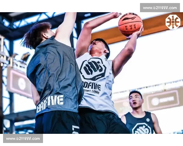 刘伶醉逆转夺杭州站桂冠 黄金赛场燃爆篮球激情 刘伶醉逆转夺杭州站桂冠 黄金赛场燃爆篮球激情